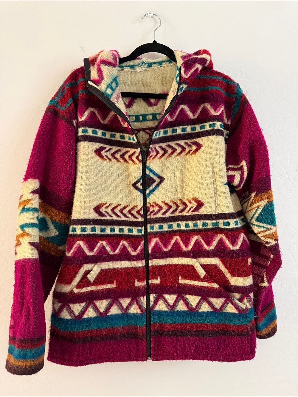 Boho Aztec Hooded Zip Jacket - Magenta & Cream Sz L